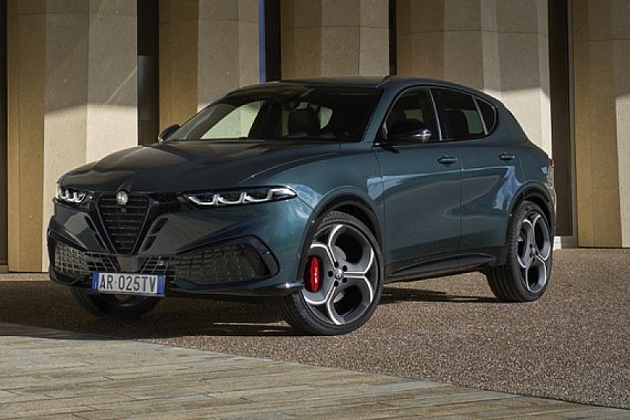 NOVÁ ALFA ROMEO IBRIDA TONALE PLUG-IN Q4